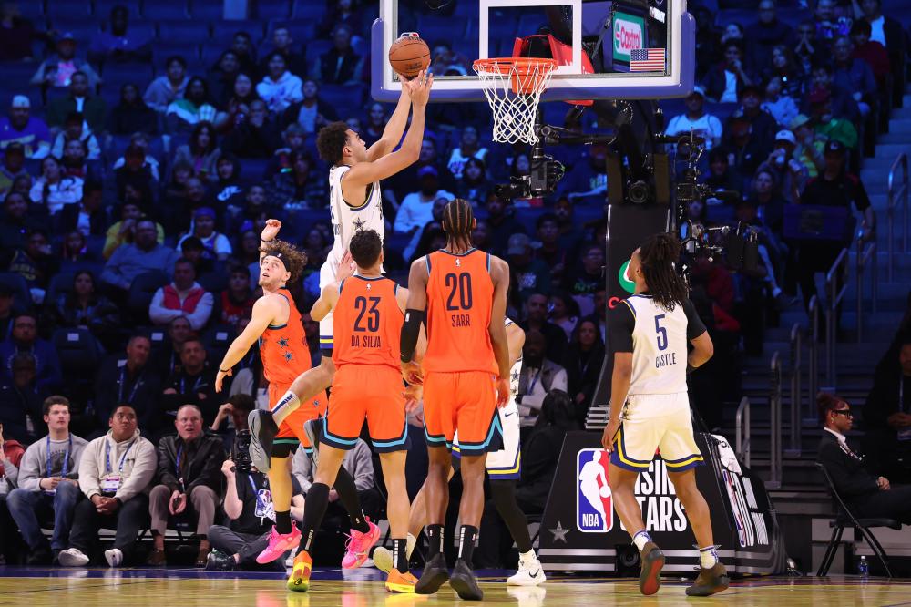 男女两个项 男女两个项