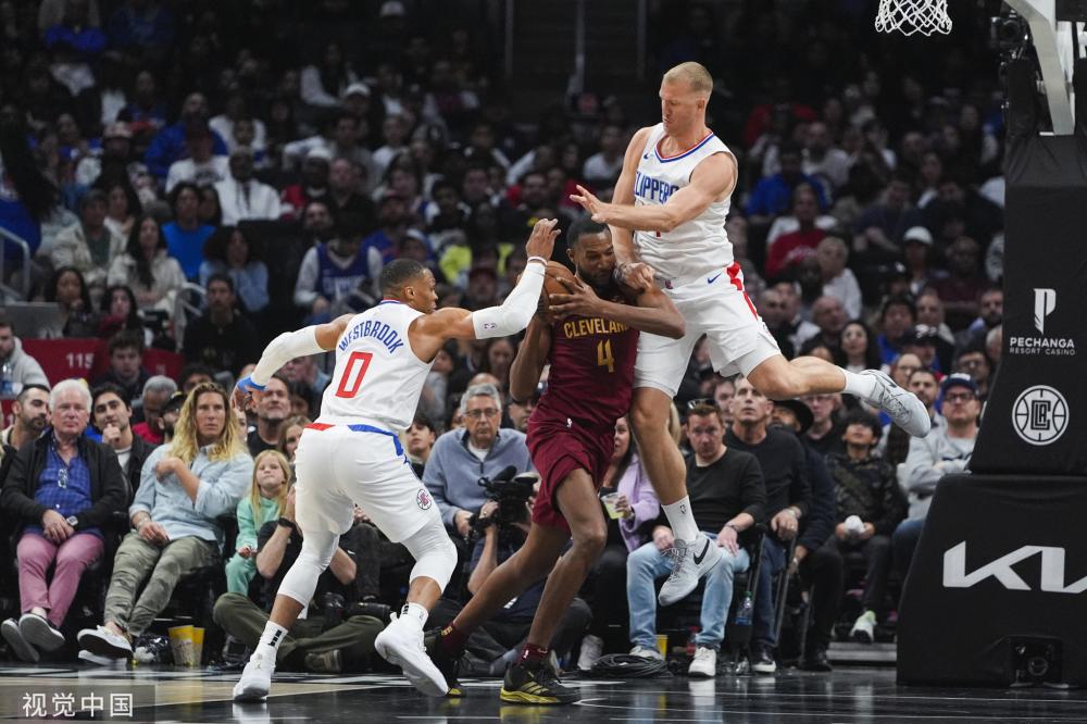 但在阿尔瓦 但在阿尔瓦