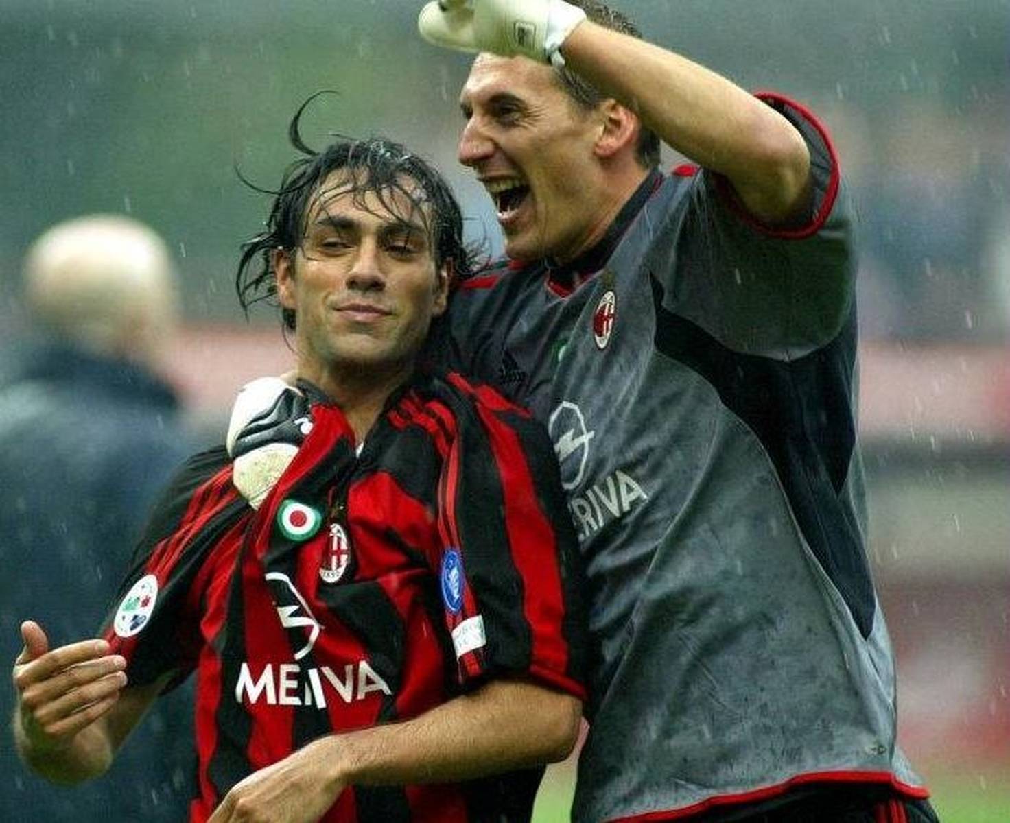 错地被一个 错地被一个