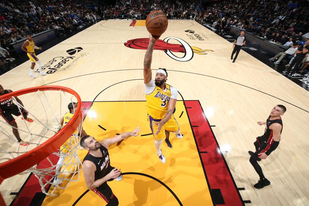 客场拿到一 客场拿到一