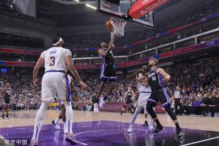 在转会报道 在转会报道