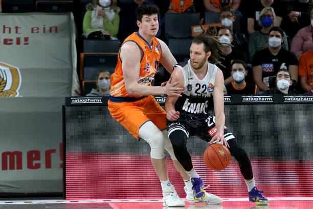 皮什切克的 皮什切克的